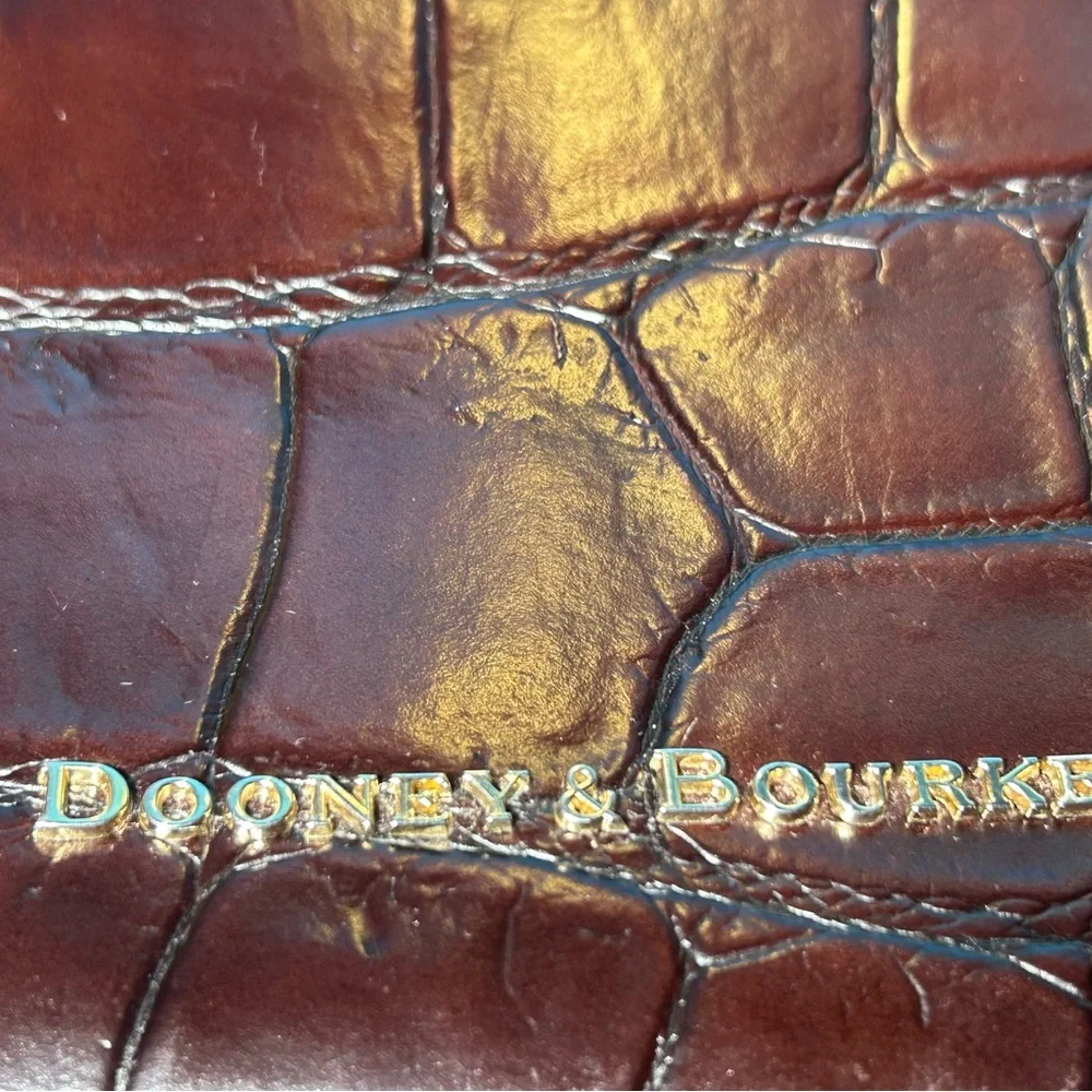 Dooney and Bourke Dennison Penny Crossbody Bag w/COA 10” x 7” x 4” - Picture 12 of 12